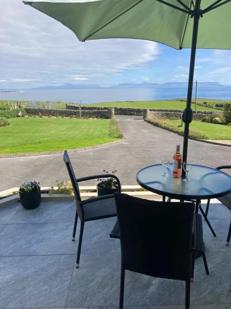 Ocean Spray Self Catering Apartment Kilcar 외부 사진