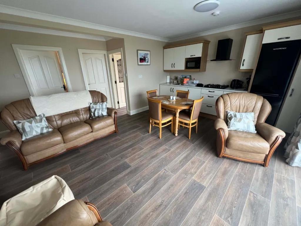 Ocean Spray Self Catering Apartment Kilcar 외부 사진